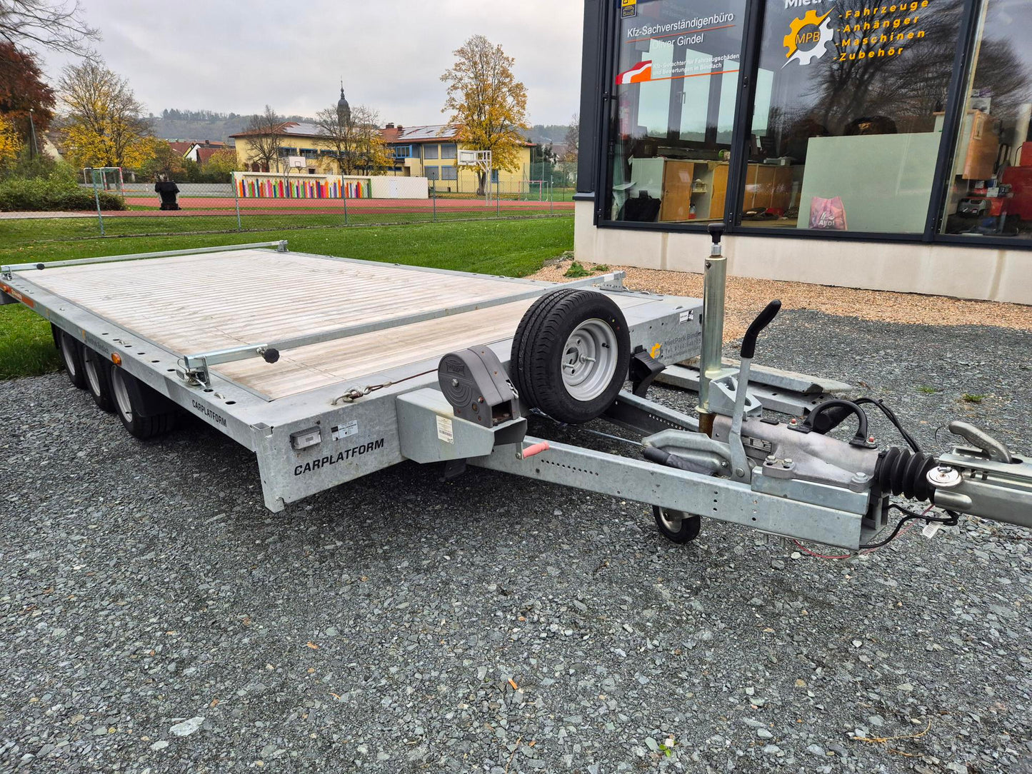 Fahrzeugtransporter Plattform 500 1001