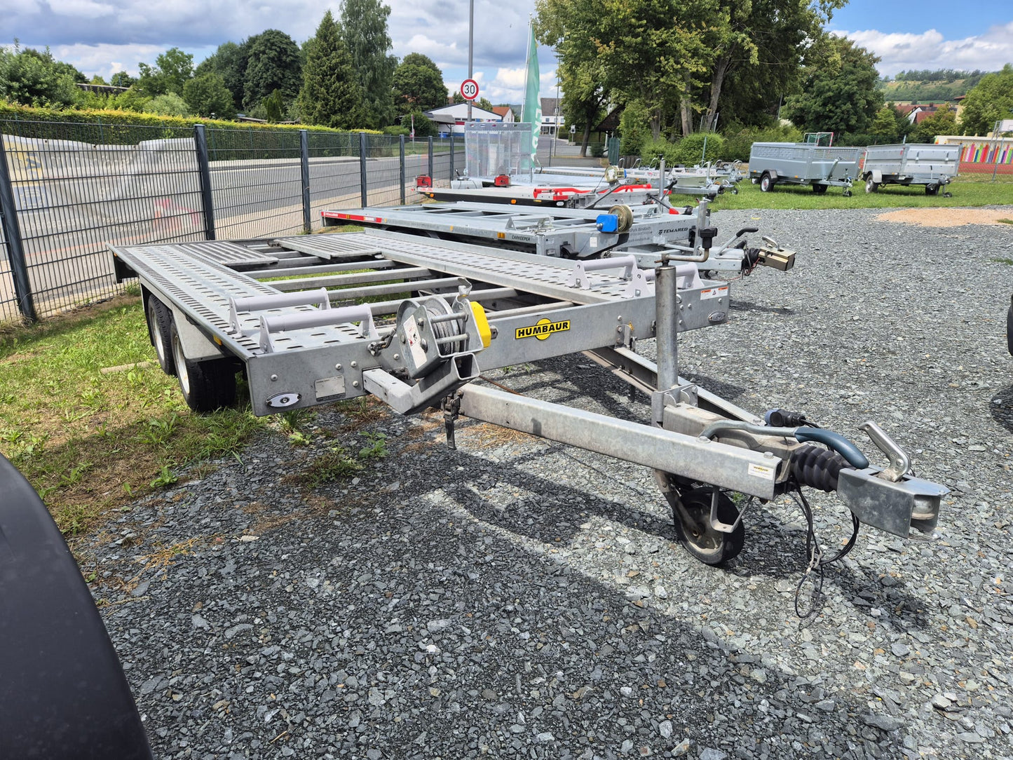 Fahrzeugtransporter 1018