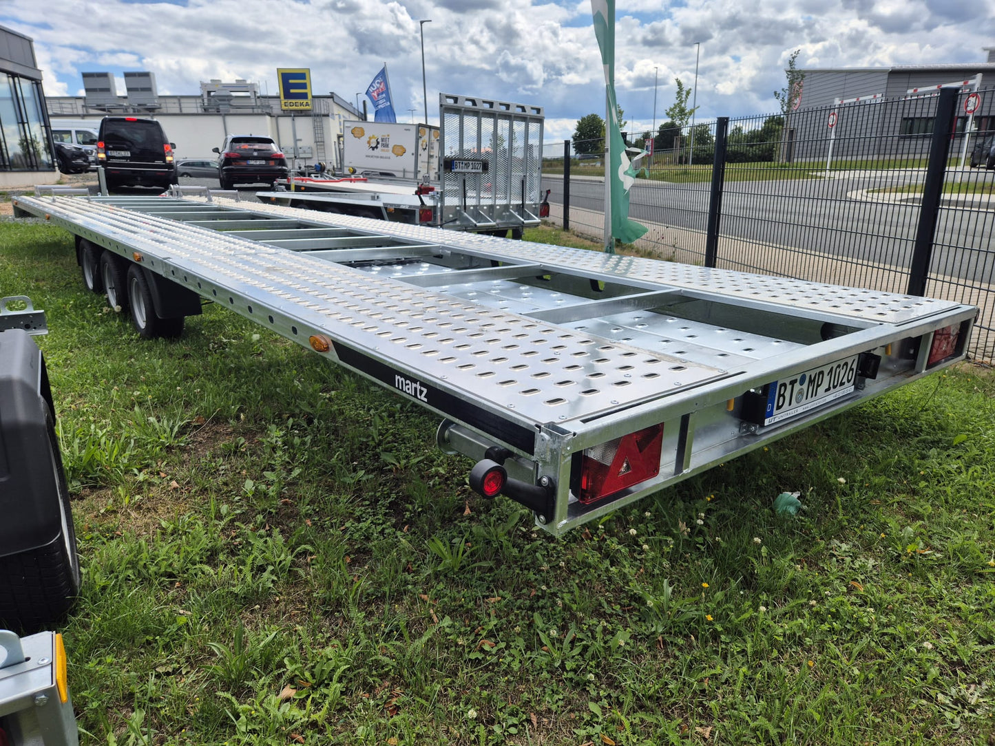 DUO Fahrzeugtransporter 1026